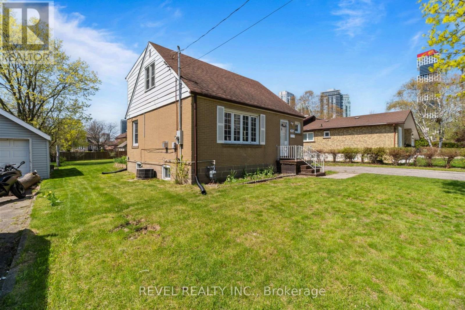 3524 JOAN DRIVE