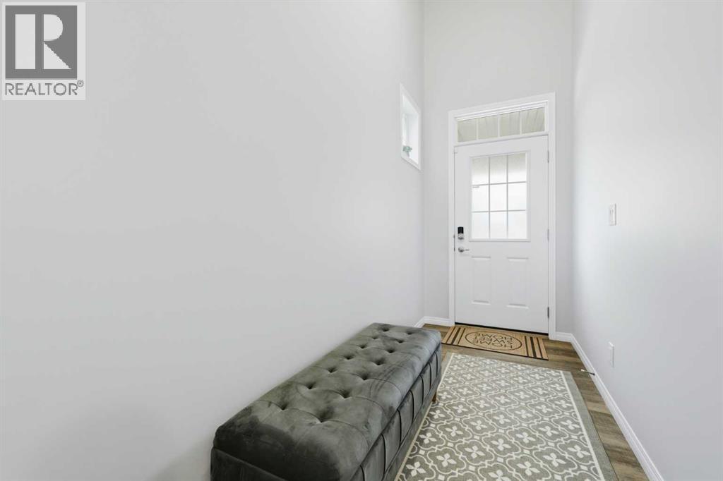 102 Yorkville Green SW