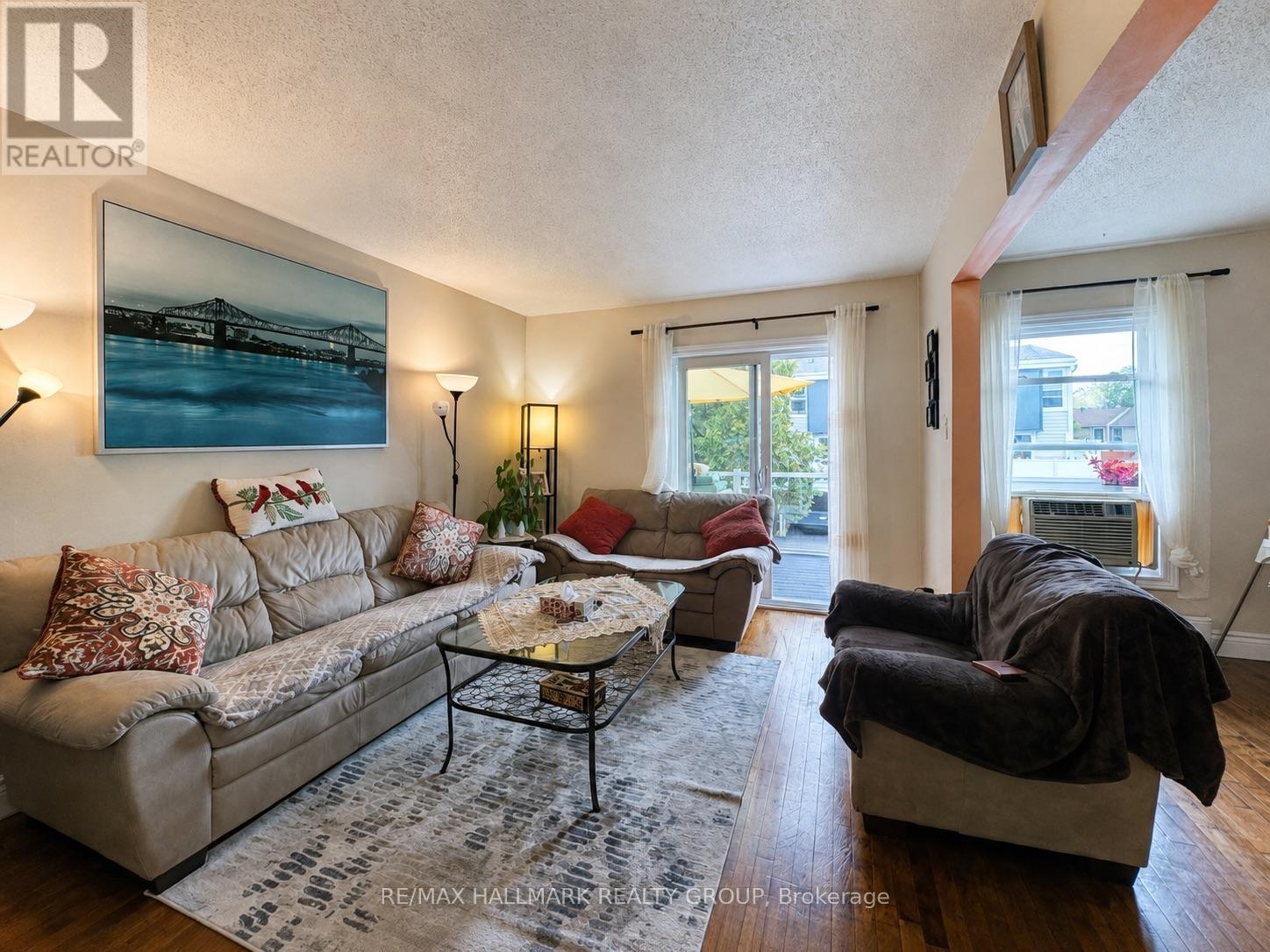 163 - 825 CAHILL DRIVE W