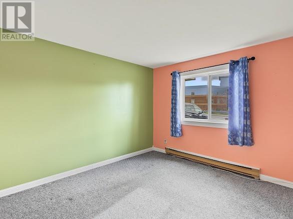 14 Newfoundland Drive