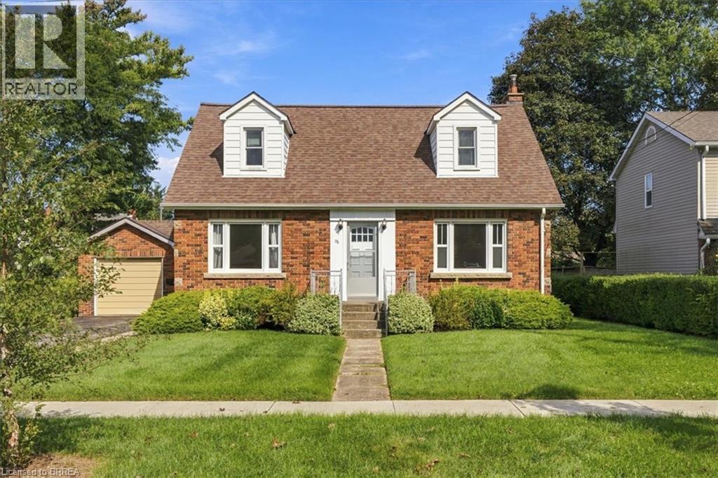 76 HENDERSON Avenue