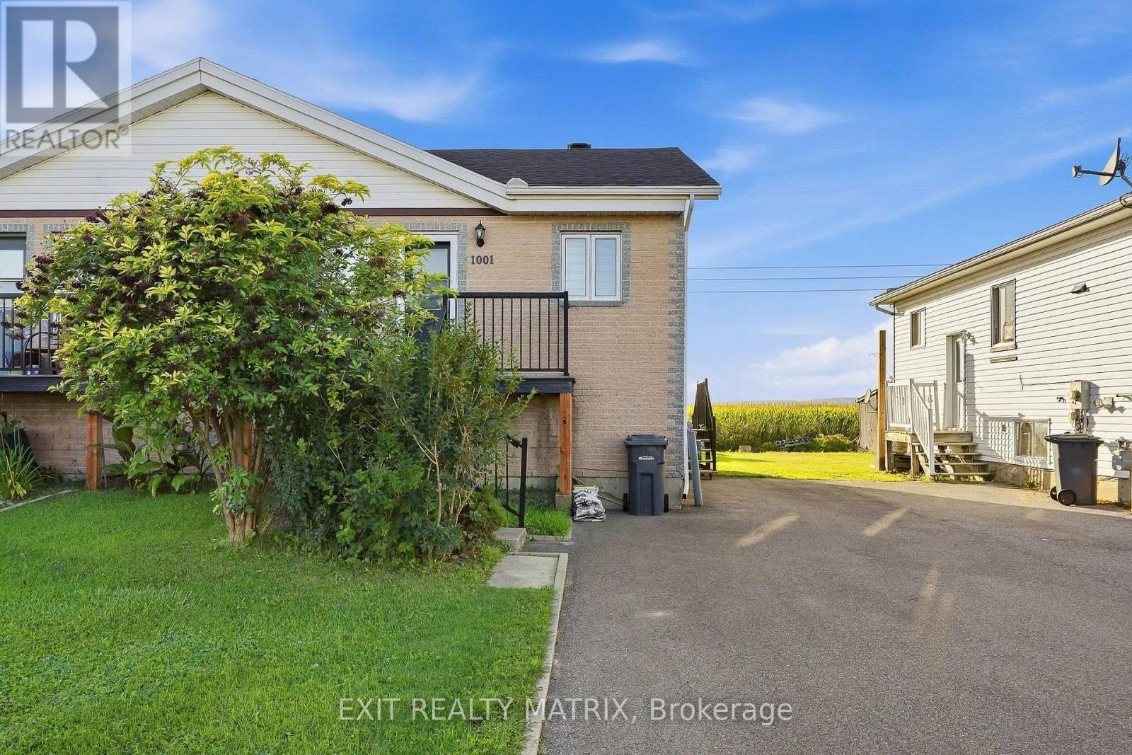 1001 JACYNTHE STREET - Photo 3