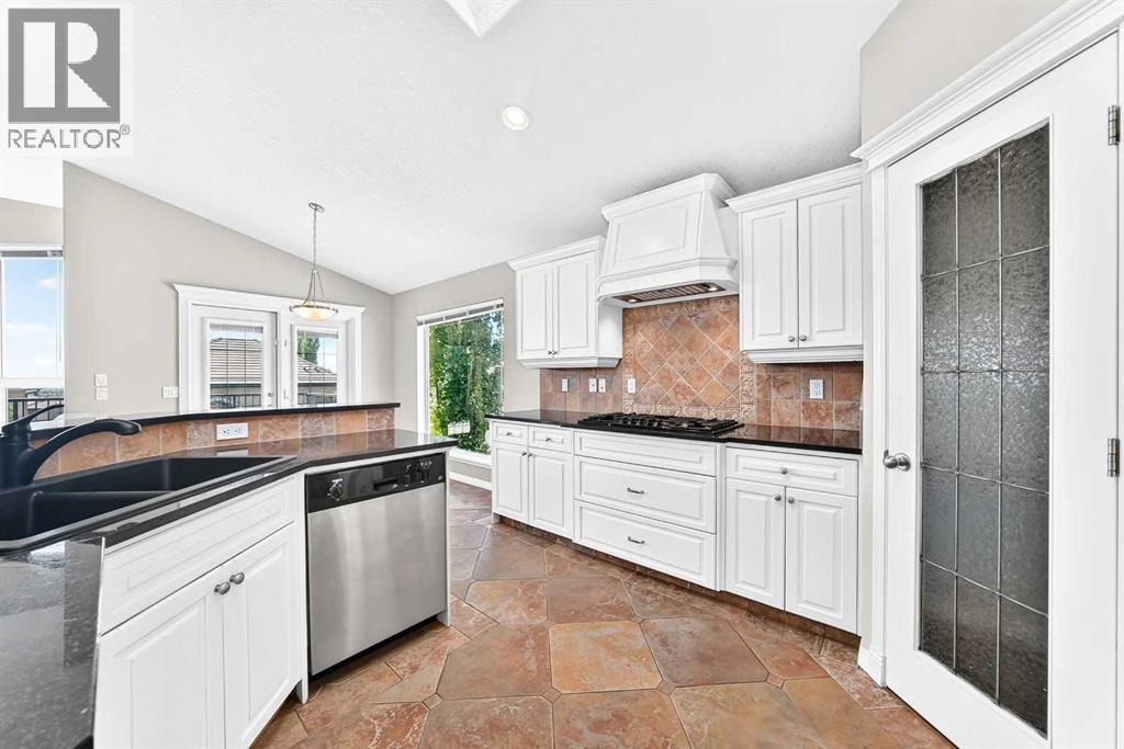 35 Arbour Vista Way NW