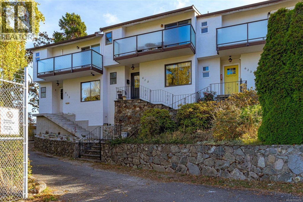 615 STURDEE ST, ESQUIMALT, BC V9A 6R5 - Image 1878766043.jpeg?d=l