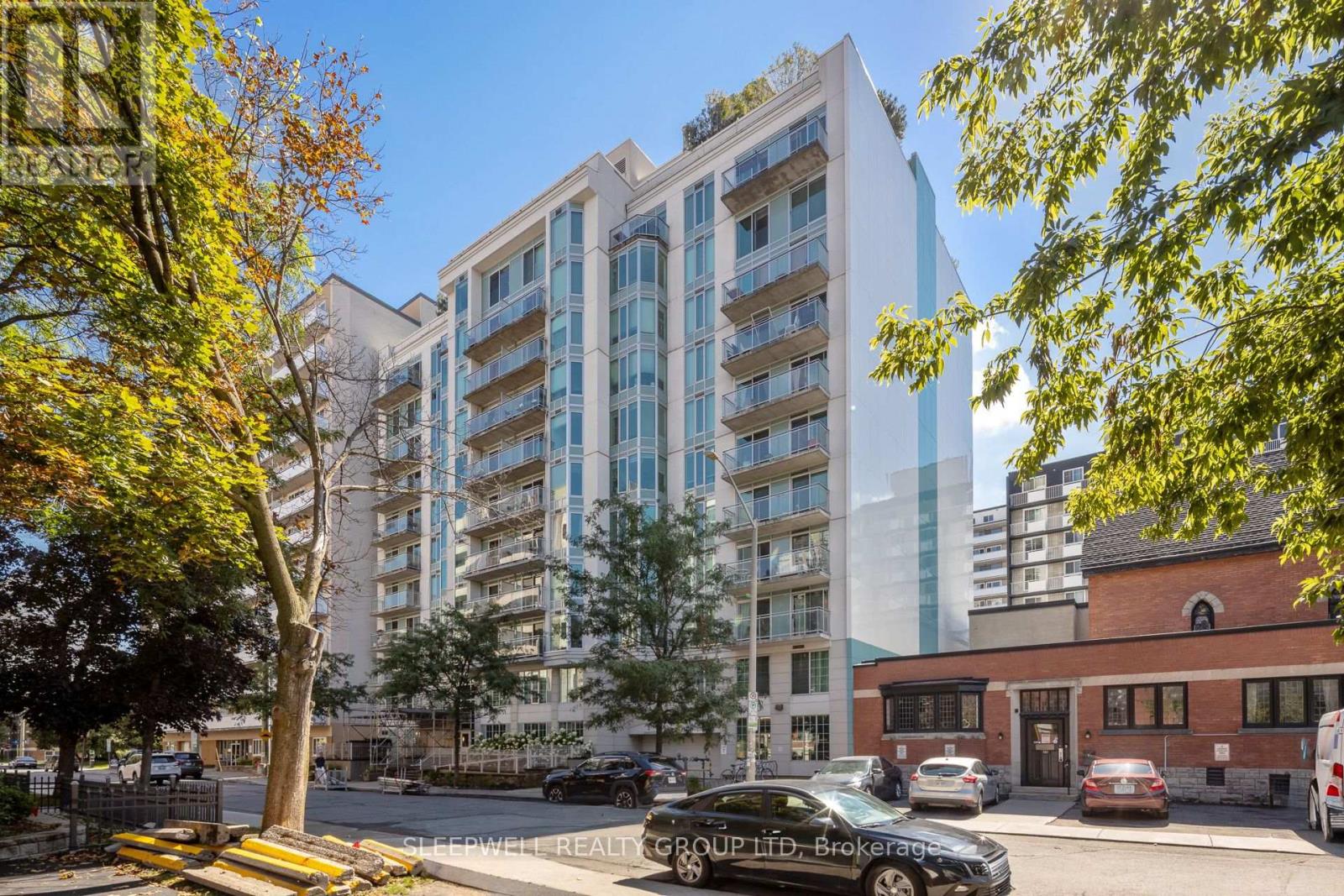 304 - 138 SOMERSET STREET W
