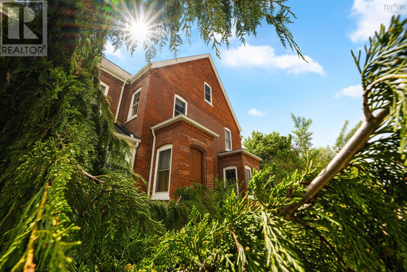 32 Washington Street - Photo 4