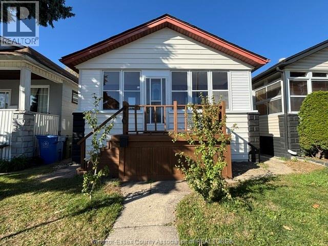 410 CAROLINE ST, WINDSOR, ON N9A 6A6 - Image 3939719808.jpeg?d=l