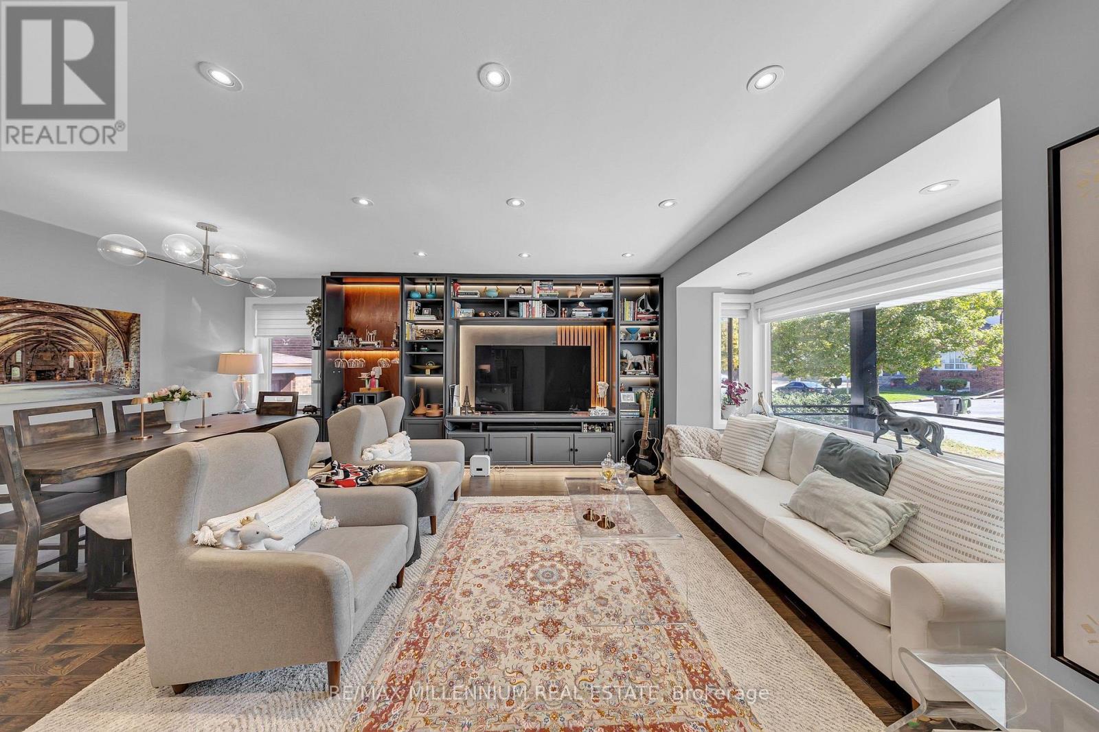 16 SULTANA AVENUE