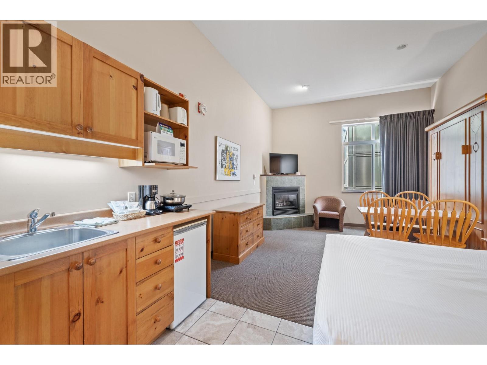 5340 Big White Road Unit# 129