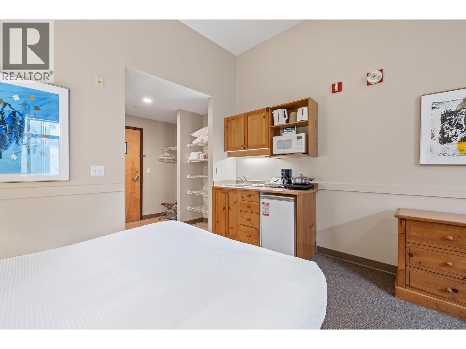 5340 Big White Road Unit# 129