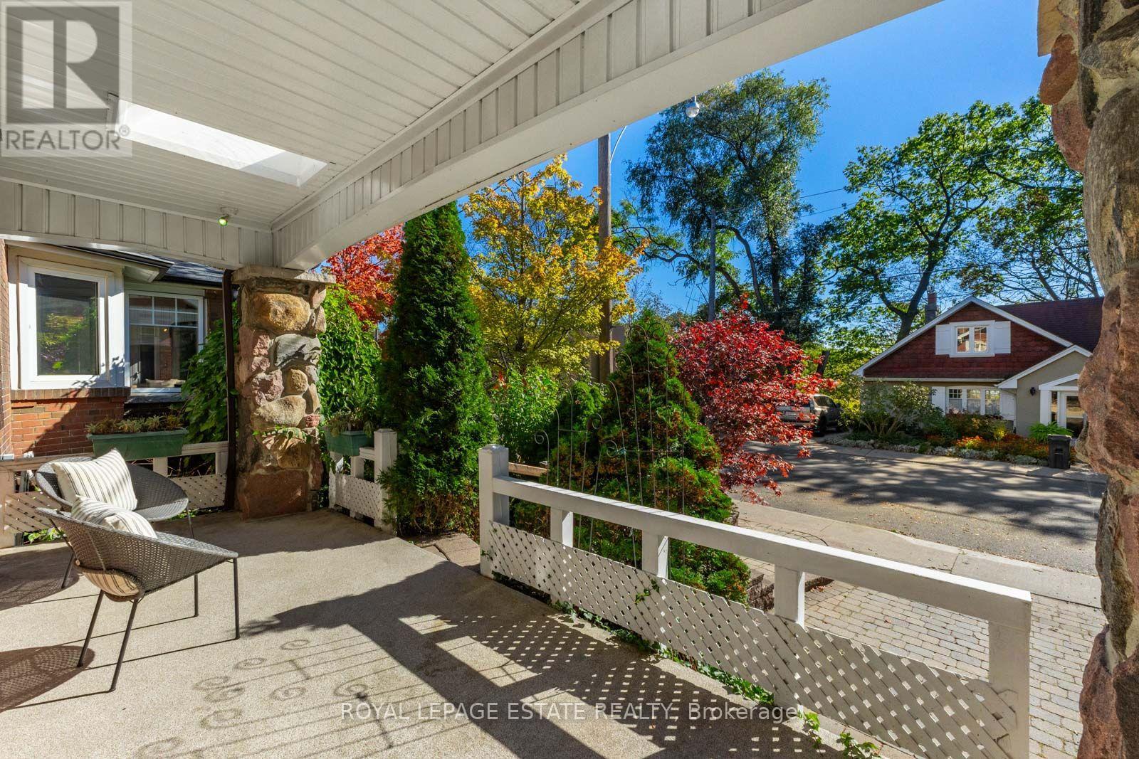 34 BRACKEN AVENUE