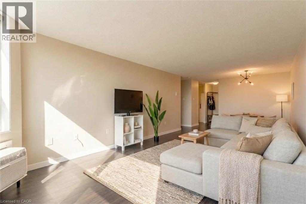 55 GREEN VALLEY Drive Unit# 1508
