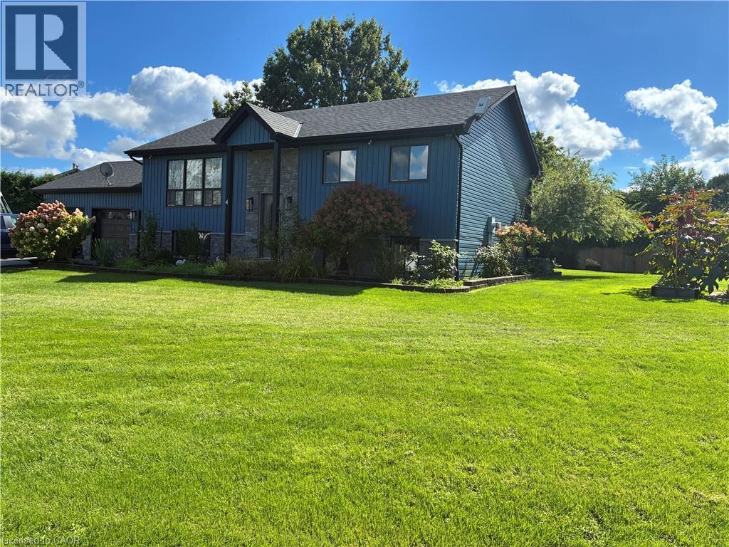 4 ROSEMARIE BOULEVARD, DELHI, ON N4B 2W4 - Image 4265042062.jpeg?d=l