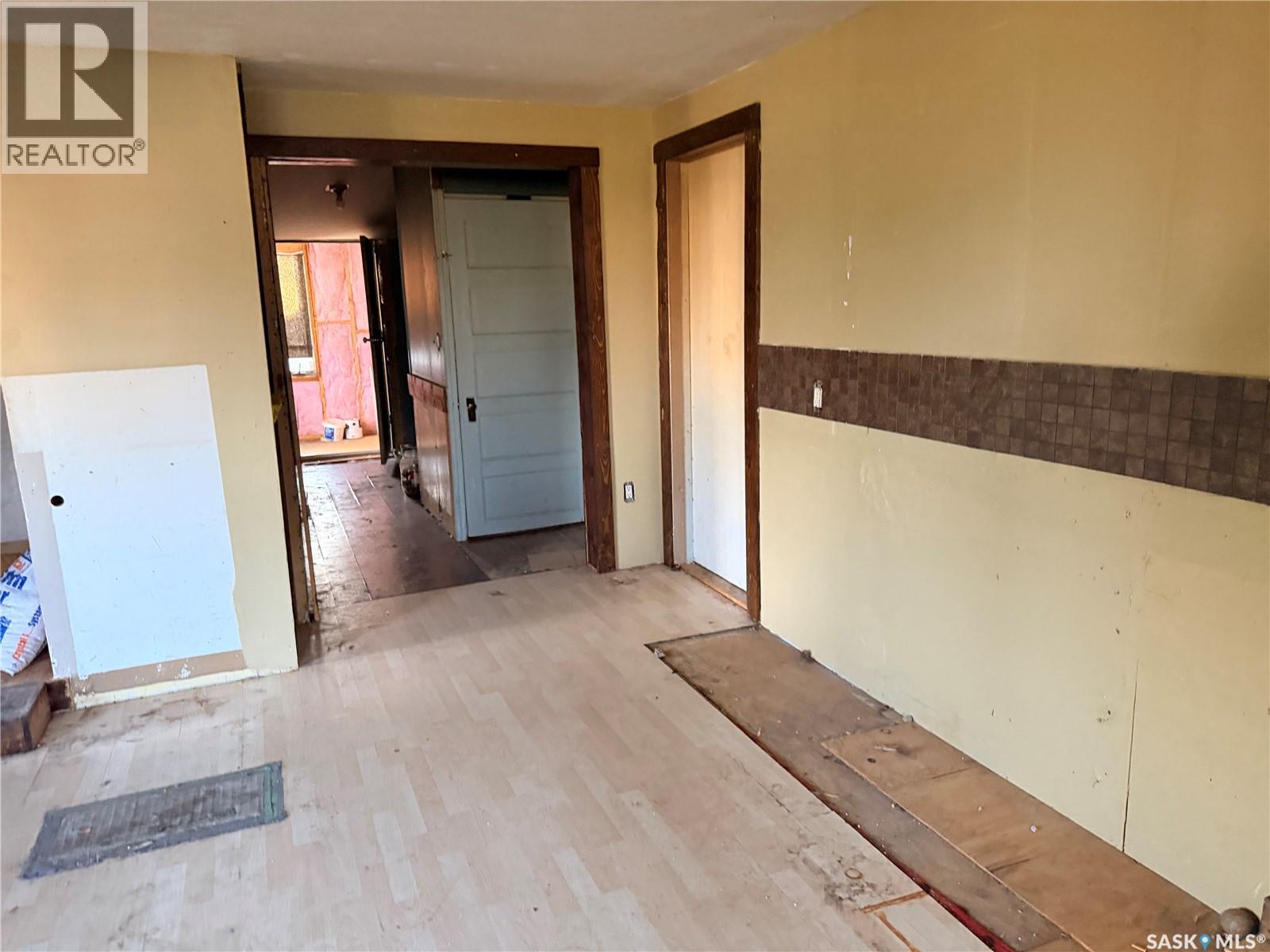 118 Warwick STREET