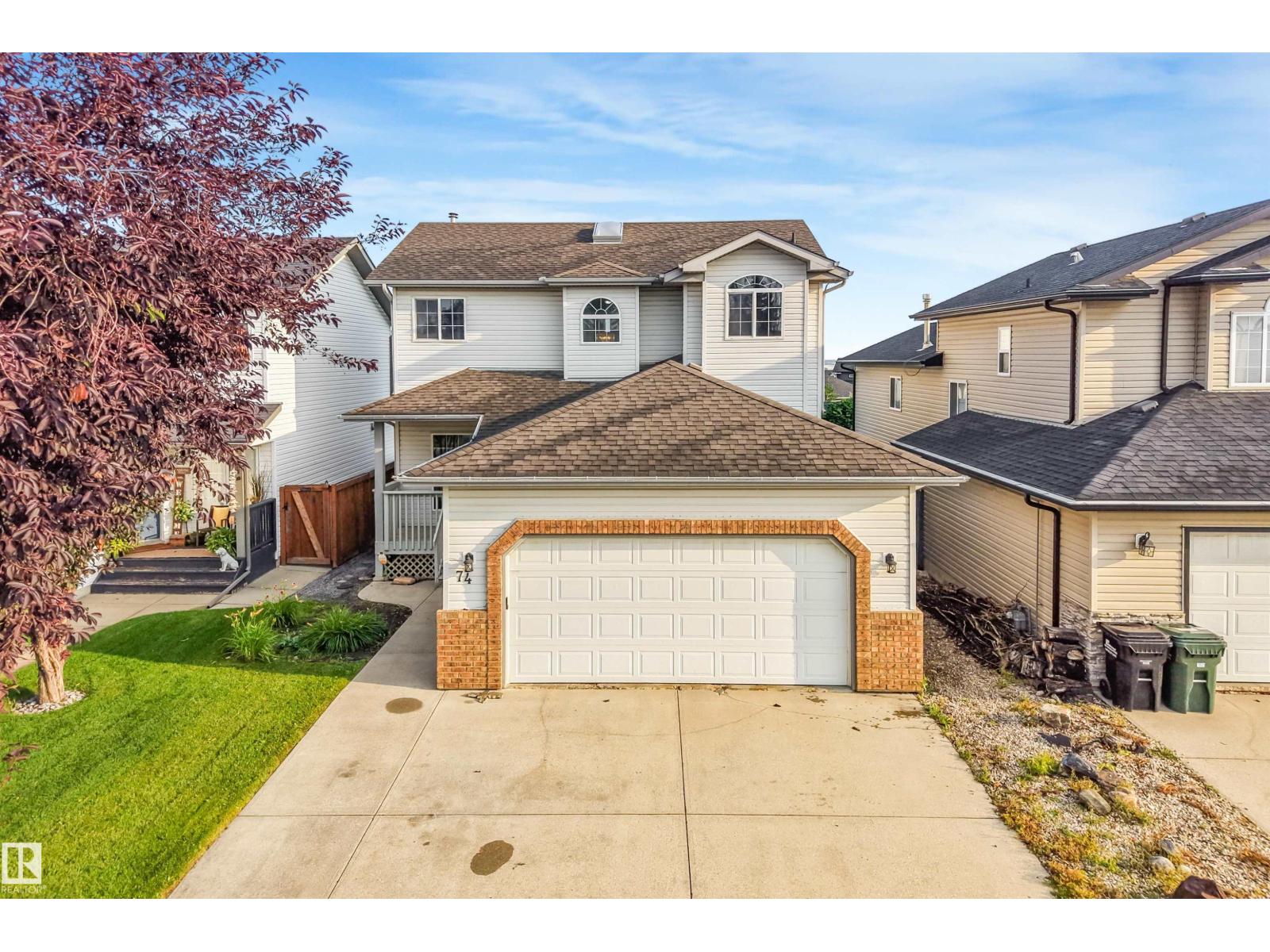 74 CATALINA DR