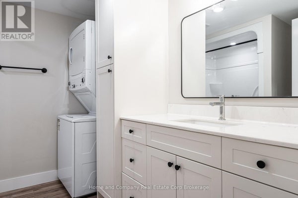27 Brock St S, St. Marys, ON 5