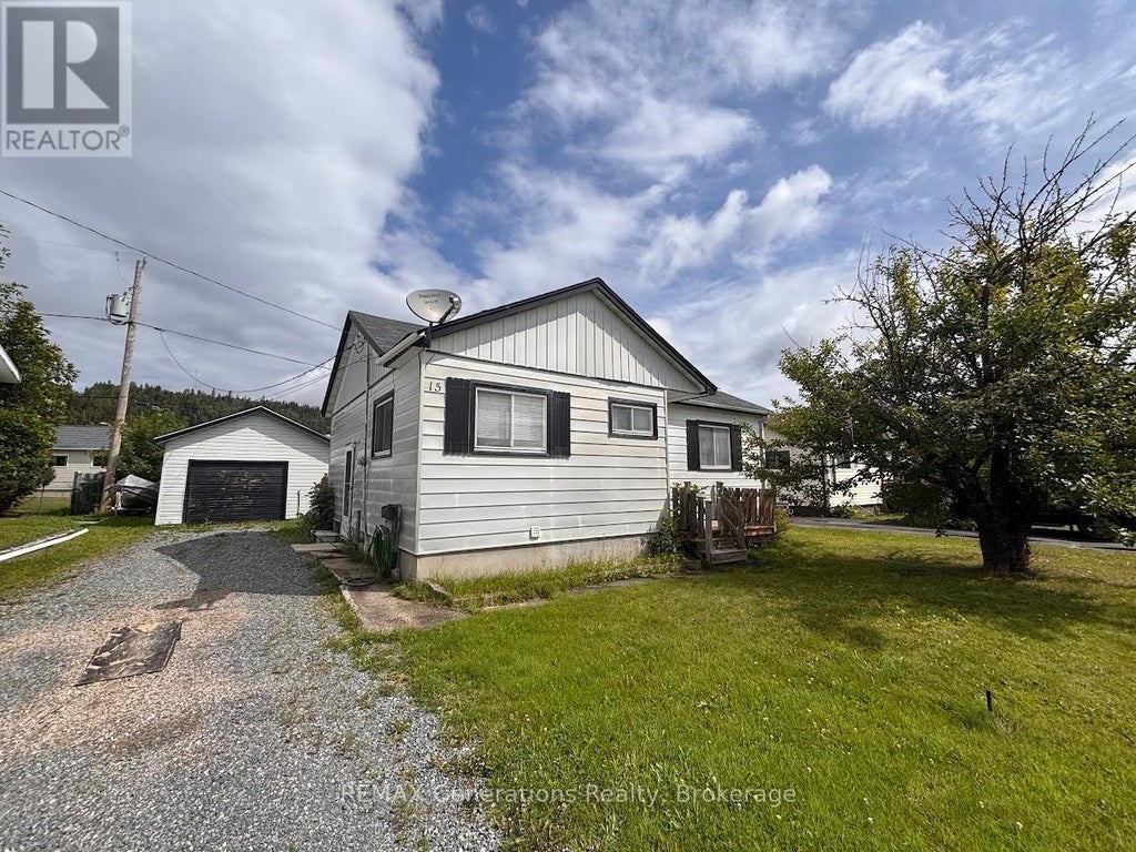 15 FALCON AVENUE, MANITOUWADGE, ON P0T 2C0 - Image 1015855476.jpeg?d=l