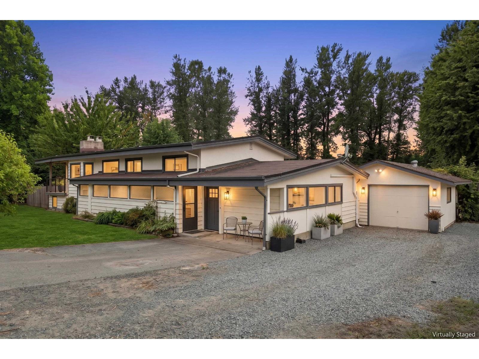 10425 YOUNG ROAD, Fairfield Island