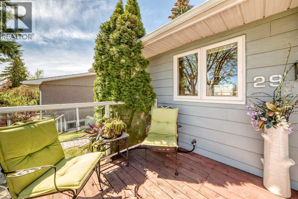 29 Chisholm Crescent NW