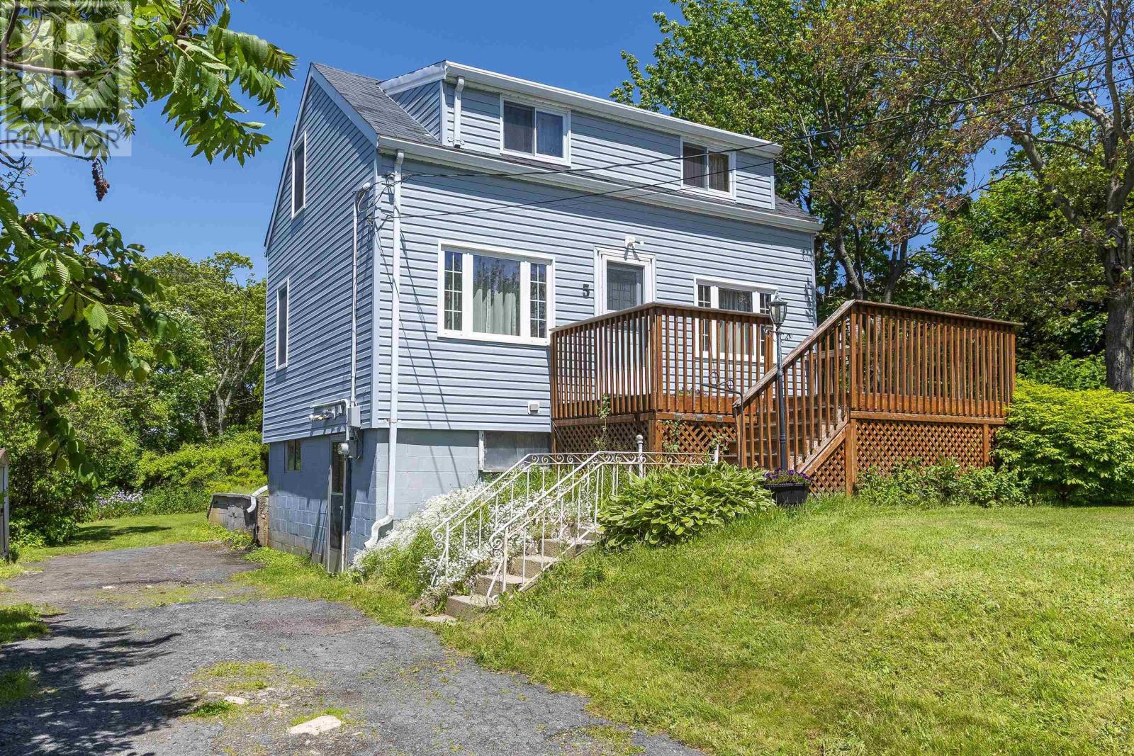 5 Fairview Avenue