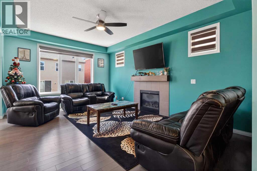 45 Cityscape View NE