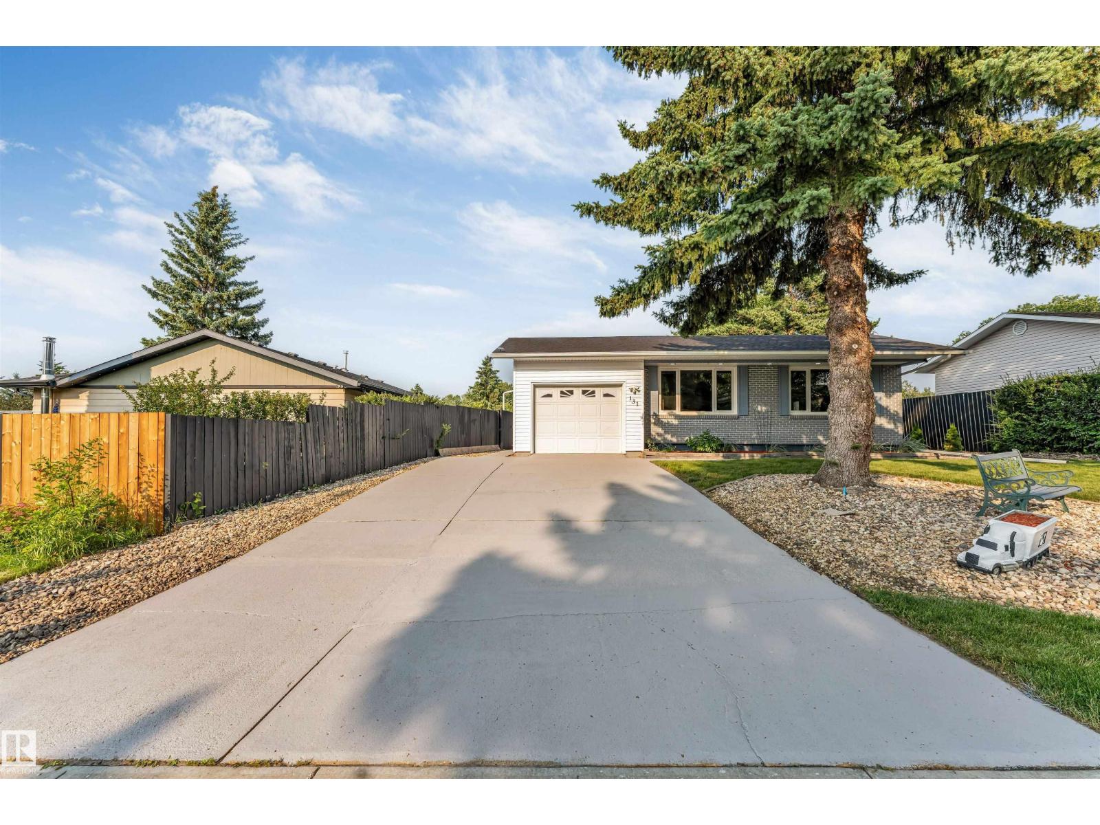 131 GARLAND CR