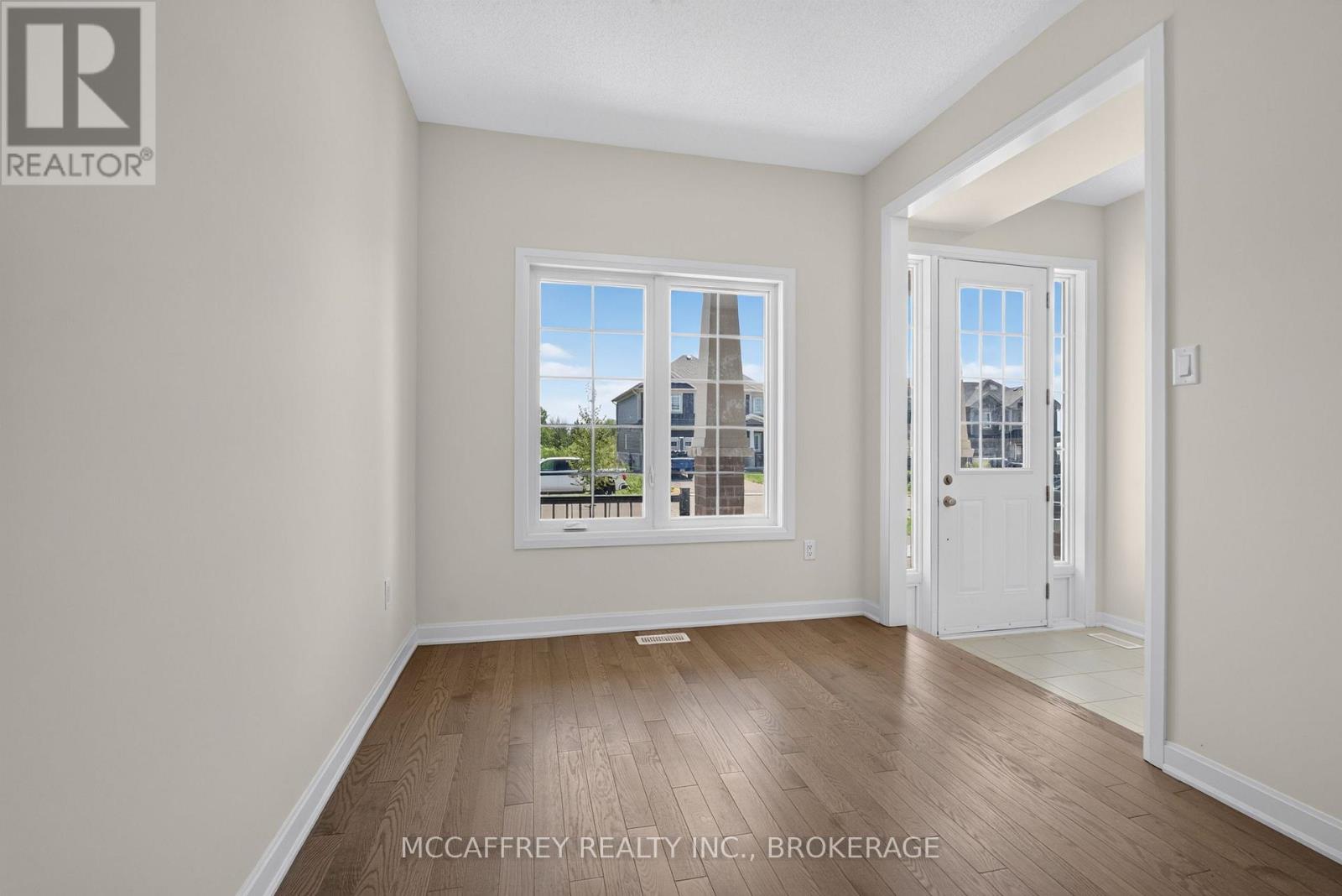 117 WINDERMERE BOULEVARD