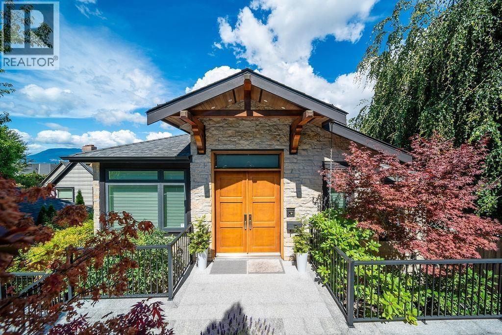 4578 PUGET DRIVE