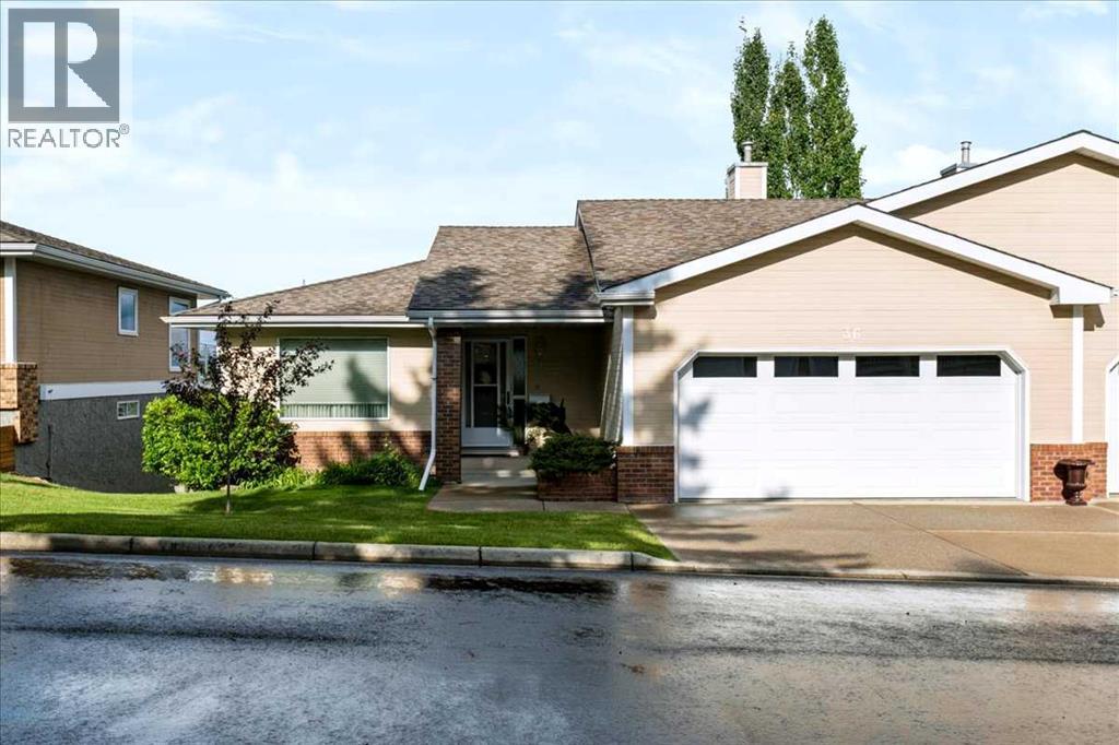 36, 140 Strathaven Circle SW