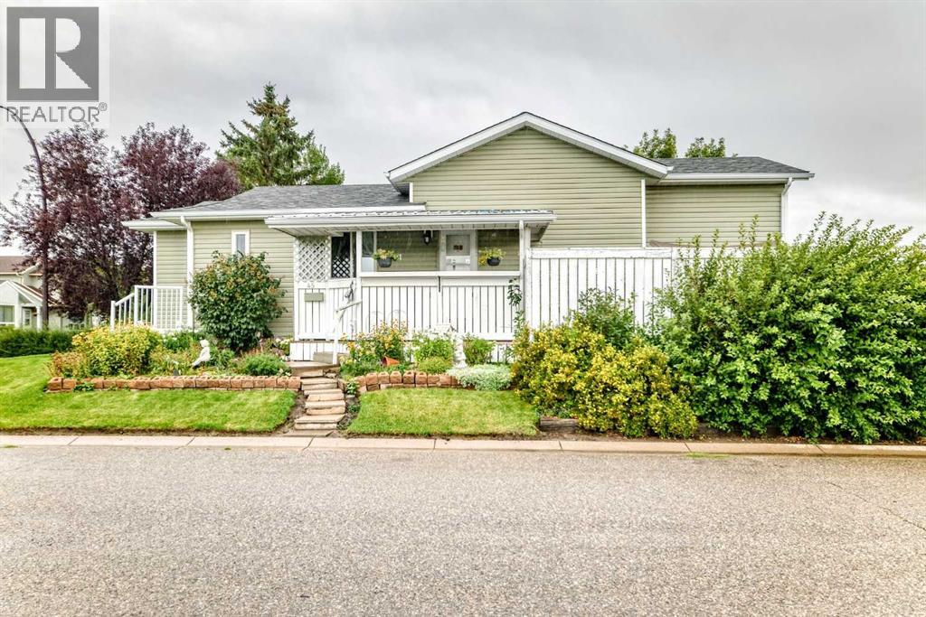 45 Taradale Close NE