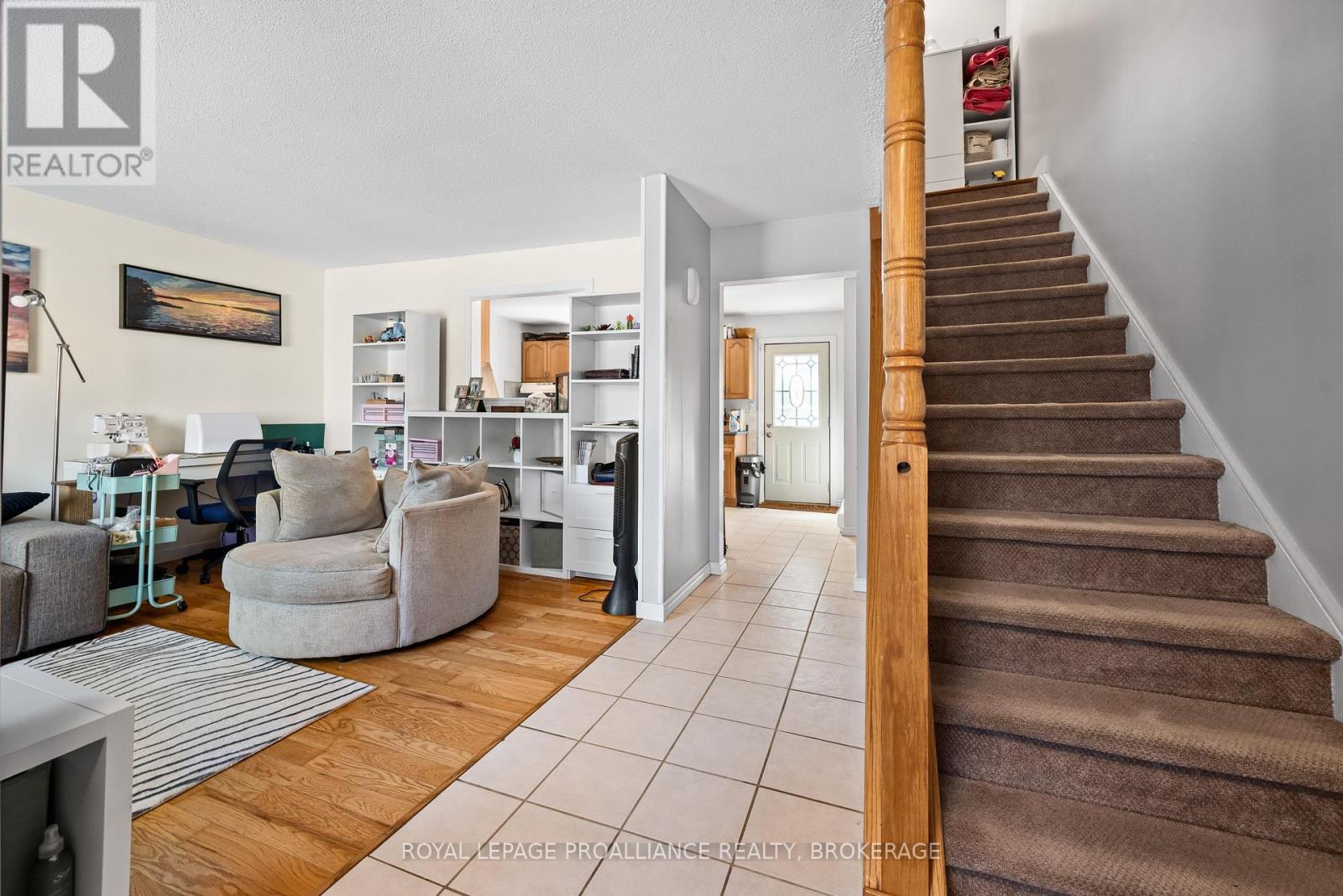 46 ROSEMUND CRESCENT