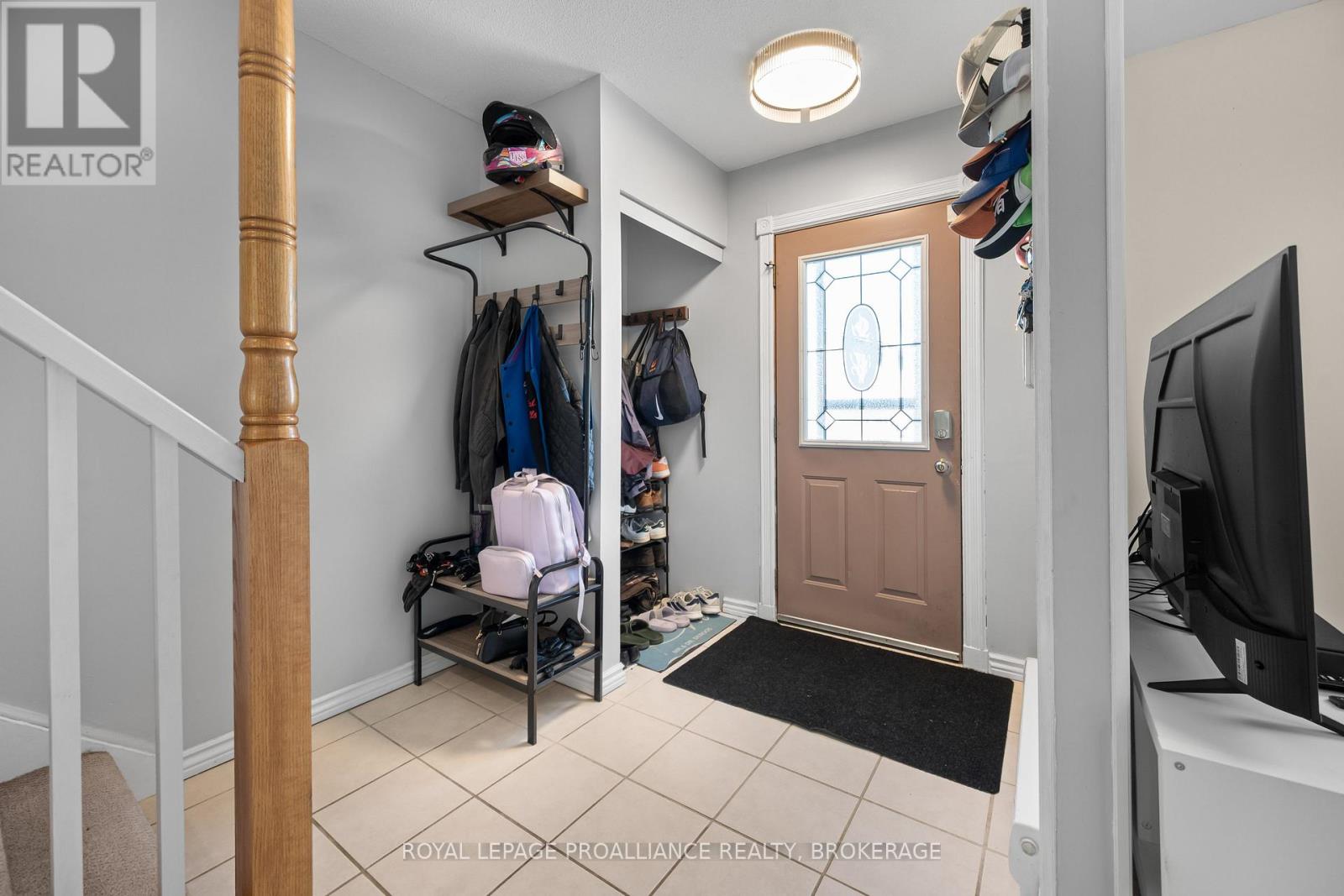 46 ROSEMUND CRESCENT
