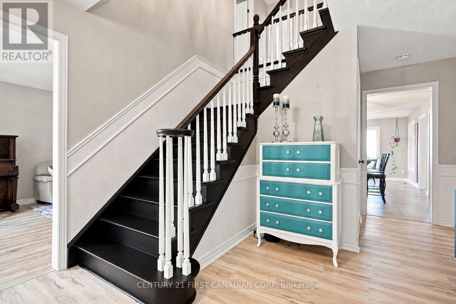 199 SOMERSET CRESCENT
