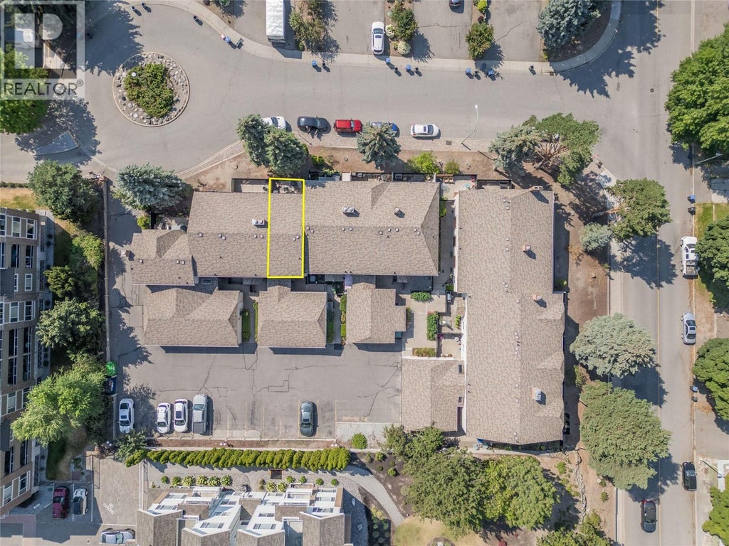 1675 THAYER COURT UNIT# 3, KELOWNA, BC V1Y 8M2 - Image 982337413.jpeg?d=l