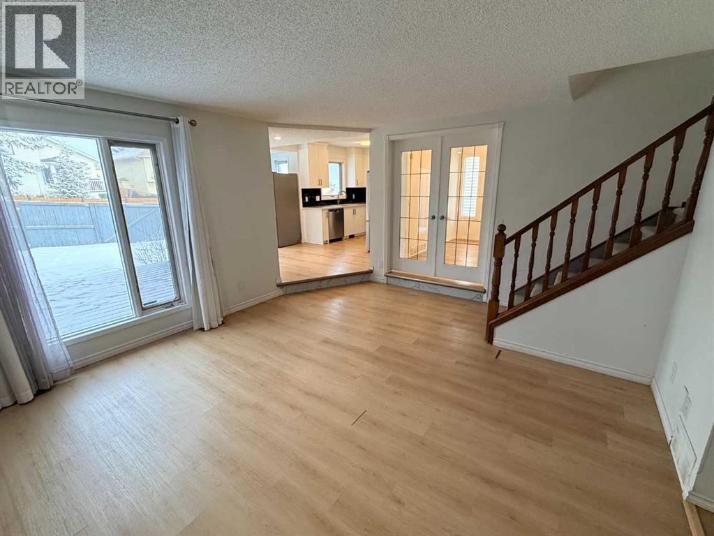 651 Macewan Drive NW
