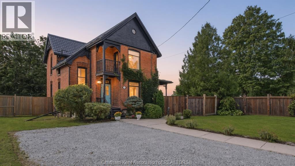 136 KING STREET SOUTH, HIGHGATE, ON N0P 1T0 - Image 473434229.jpeg?d=l