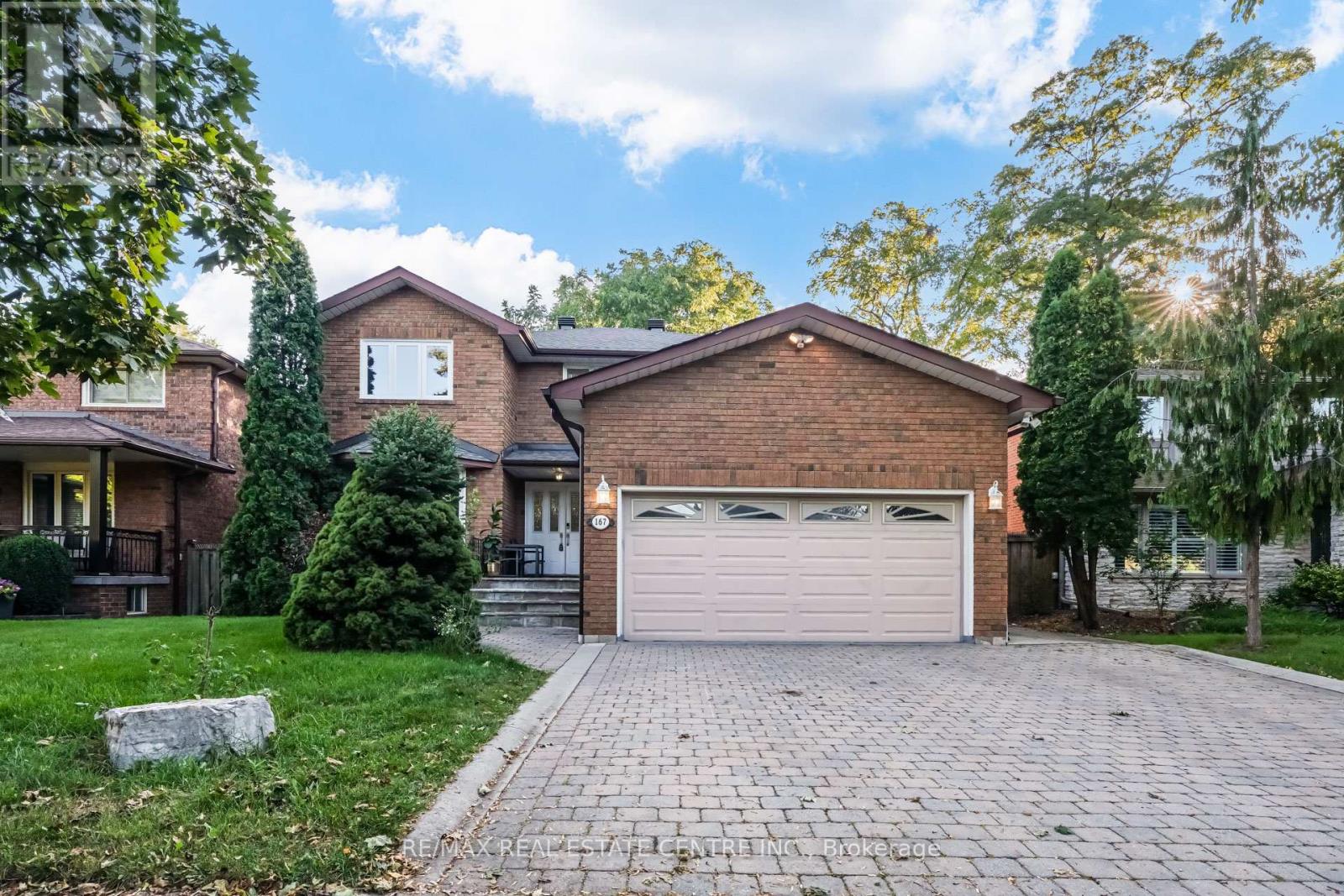 UPPER LEVEL - 167 WHITCHURCH MEWS