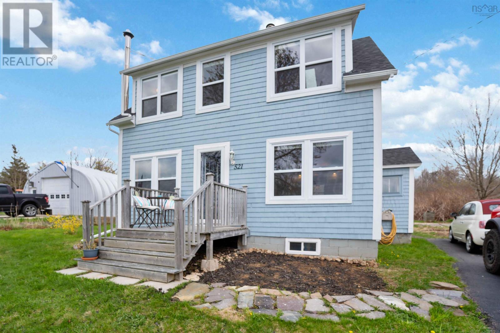 521 Granville Road - Photo 2