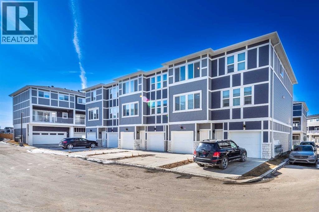 902, 33 Merganser Drive W