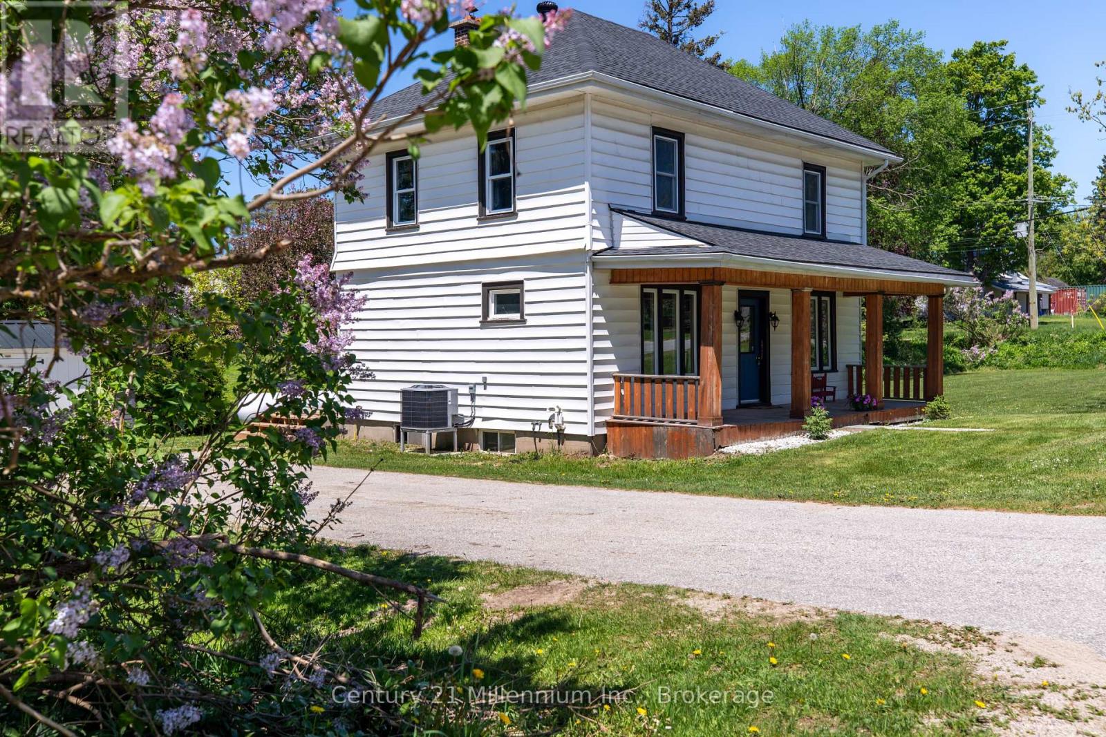 680193 CHATSWORTH ROAD 24