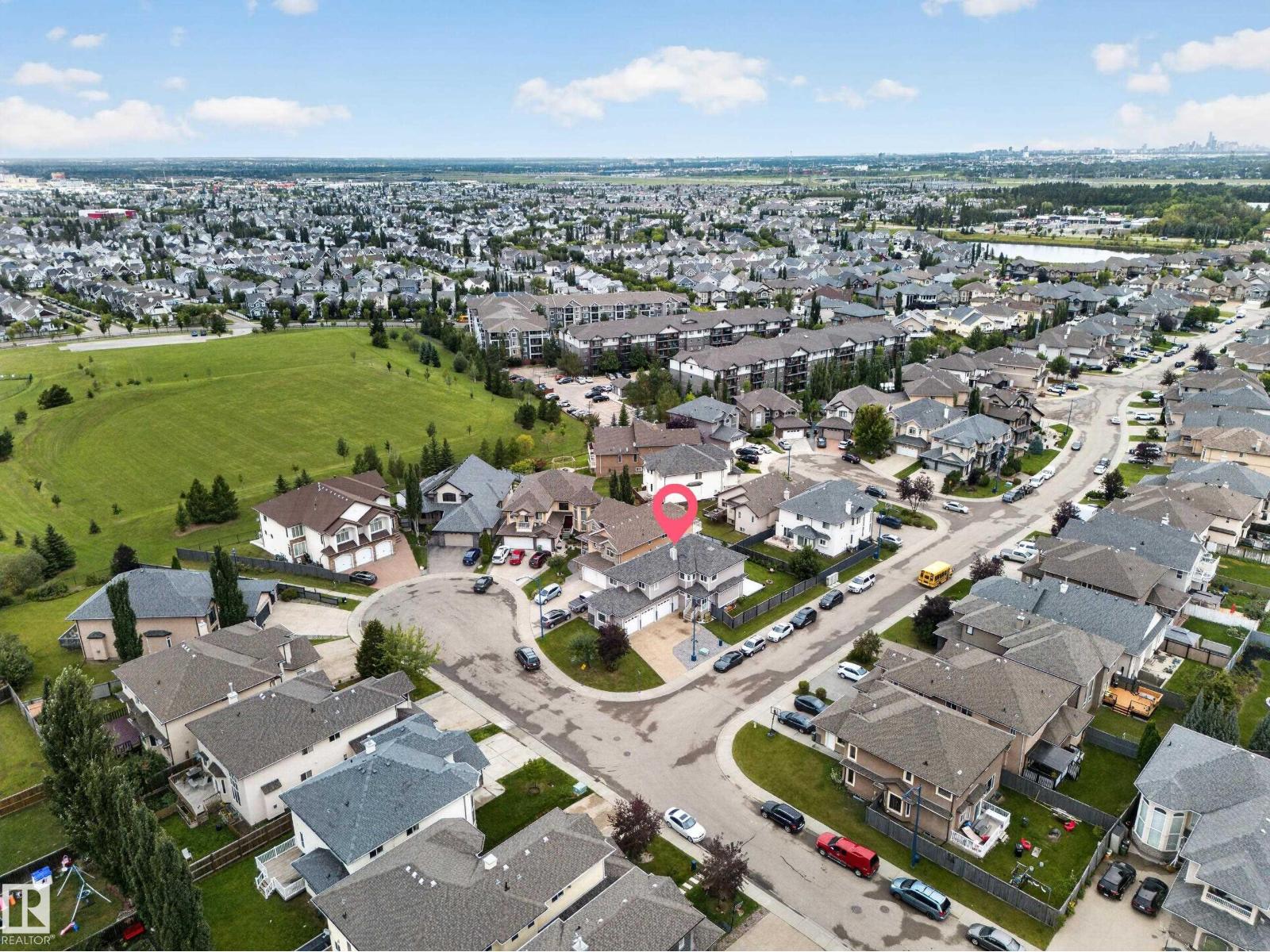 6904 18 AV SW