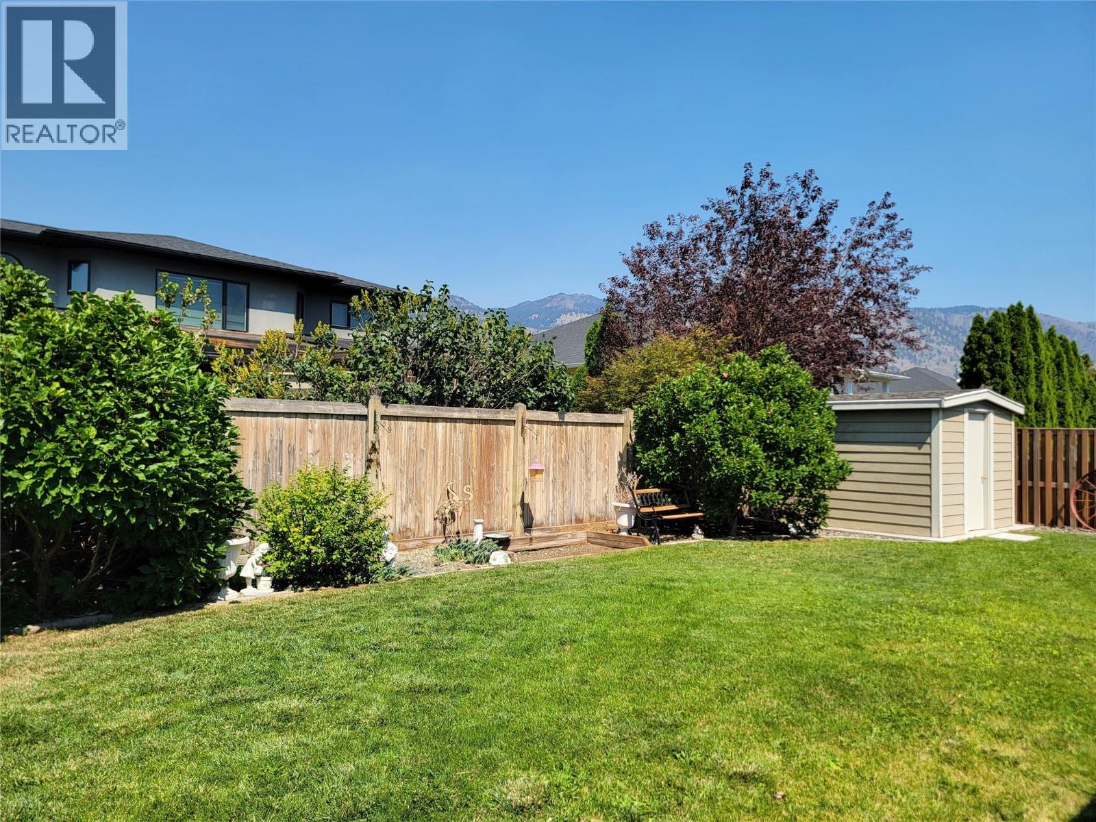 208 K-View Crescent