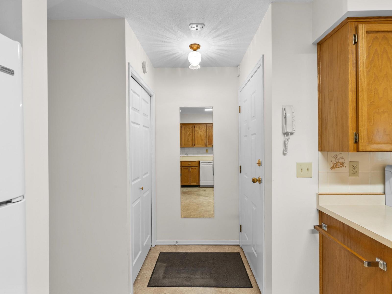 2 32718 GARIBALDI DRIVE
