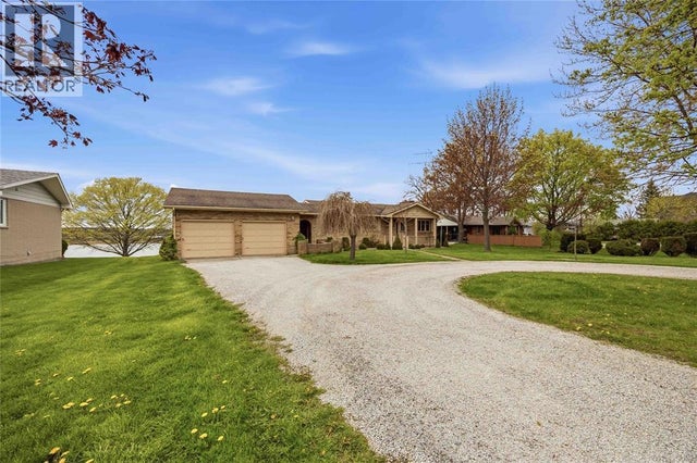 607 St.Clair PARKWAY