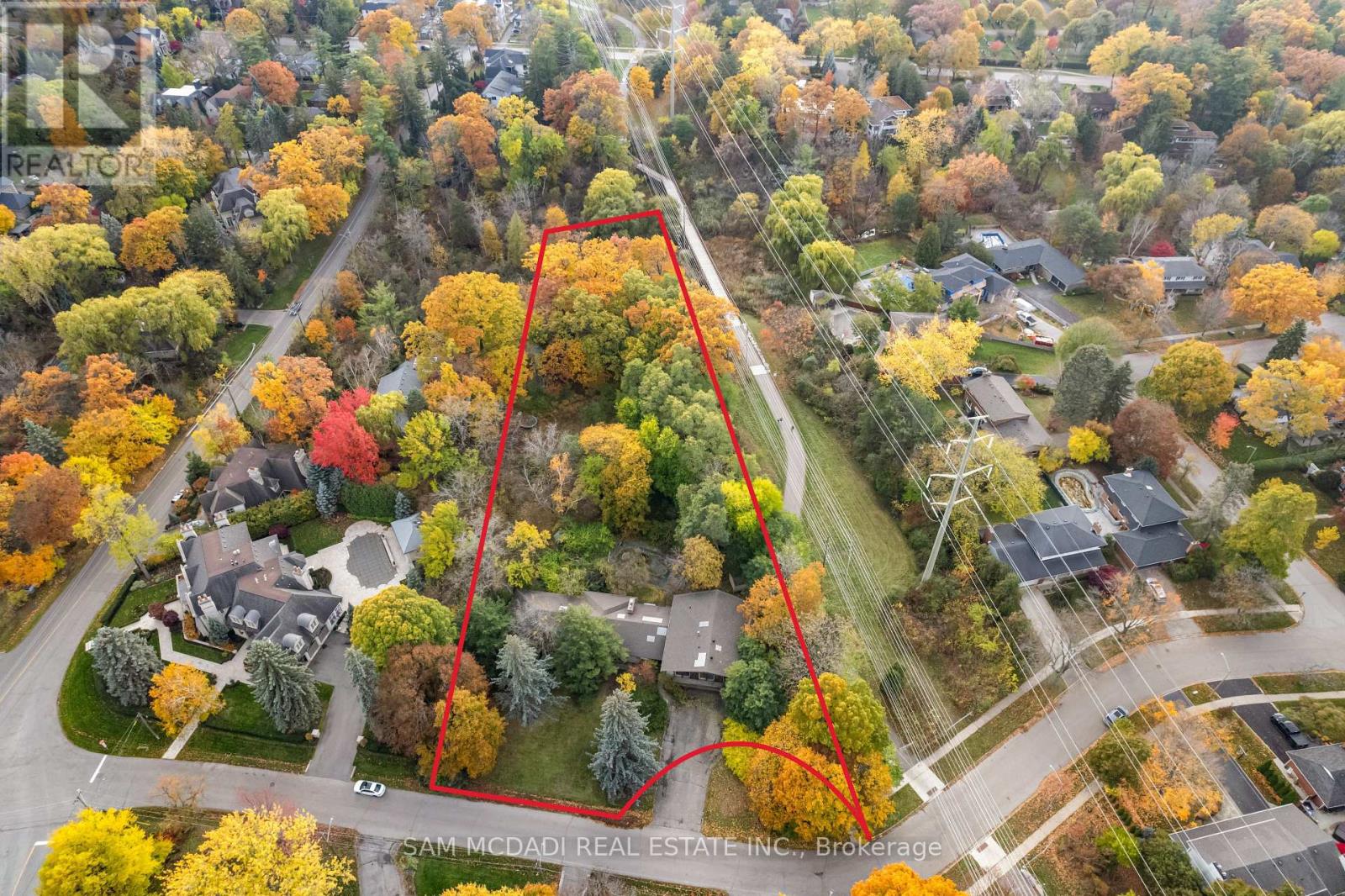 1310 RAVINE DRIVE