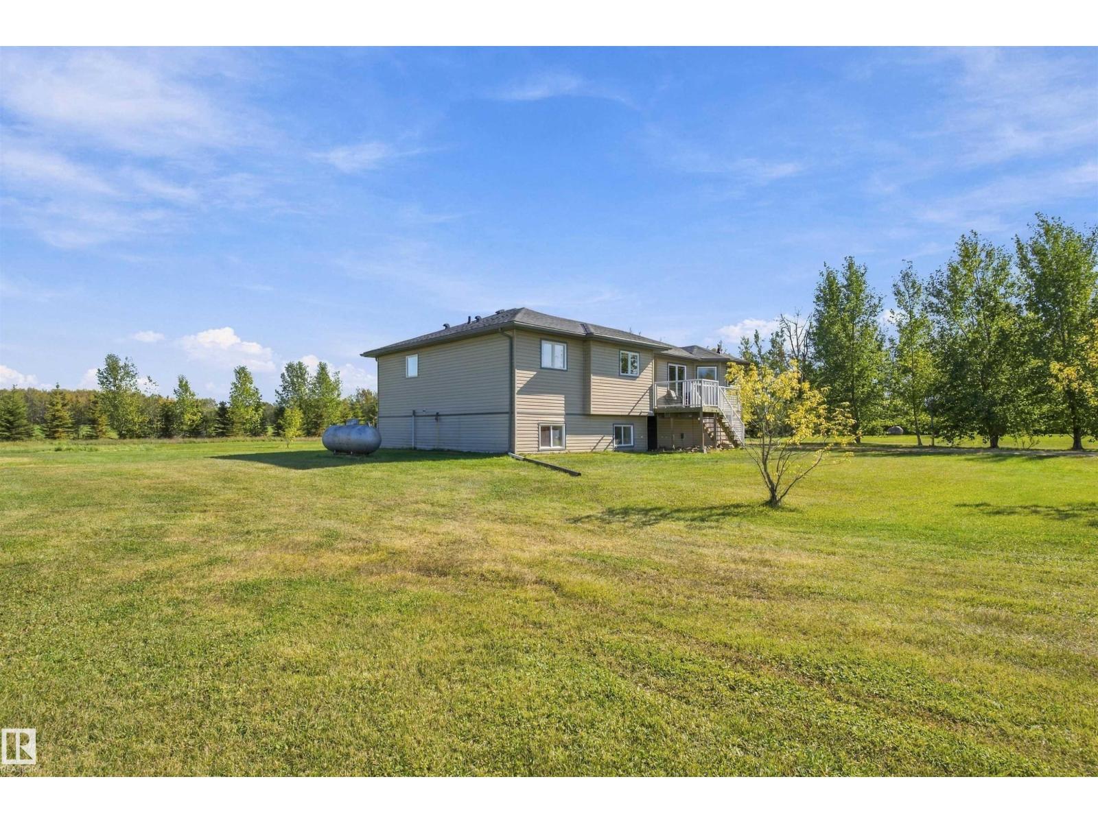 654043 RGE ROAD 222