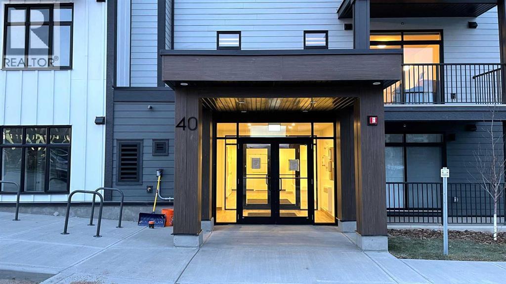 115, 40 Sage Hill  NW
