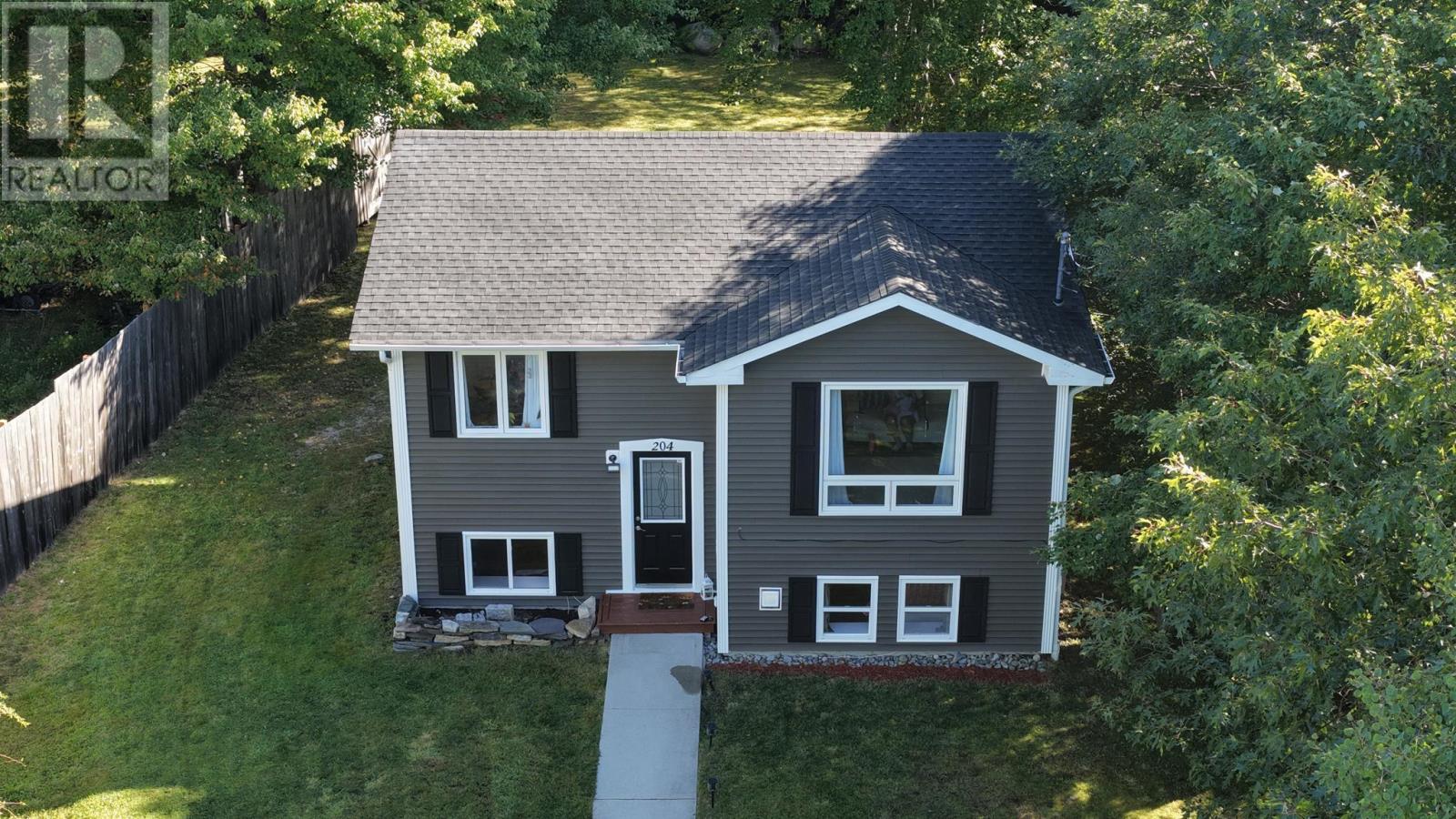 204 Rodney Street