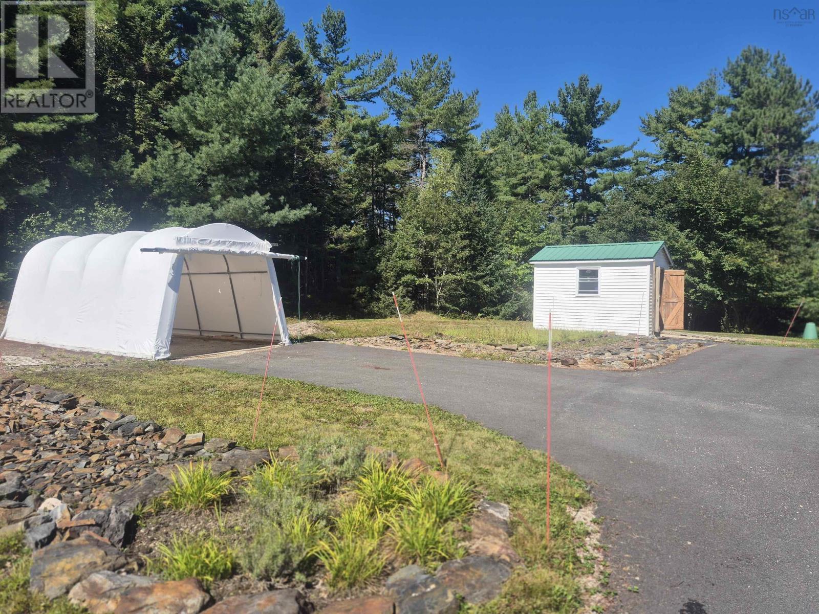 18 Maple Court - Photo 3