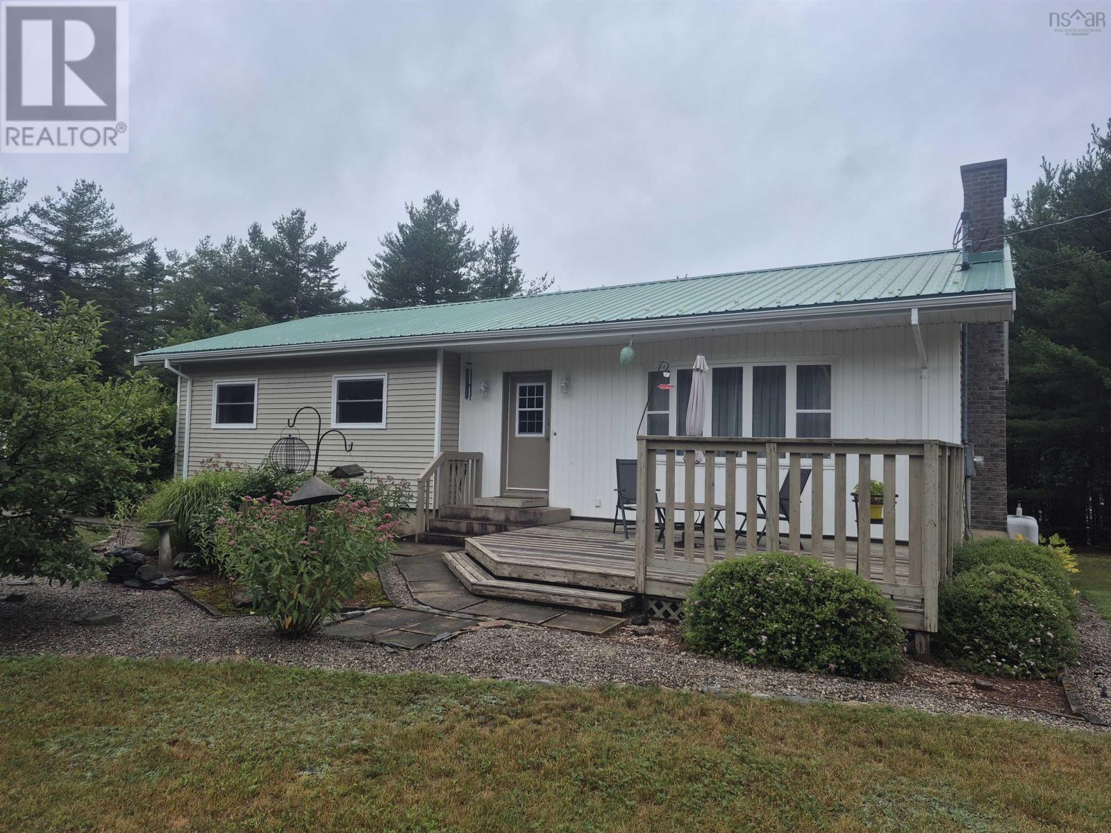18 Maple Court - Photo 1